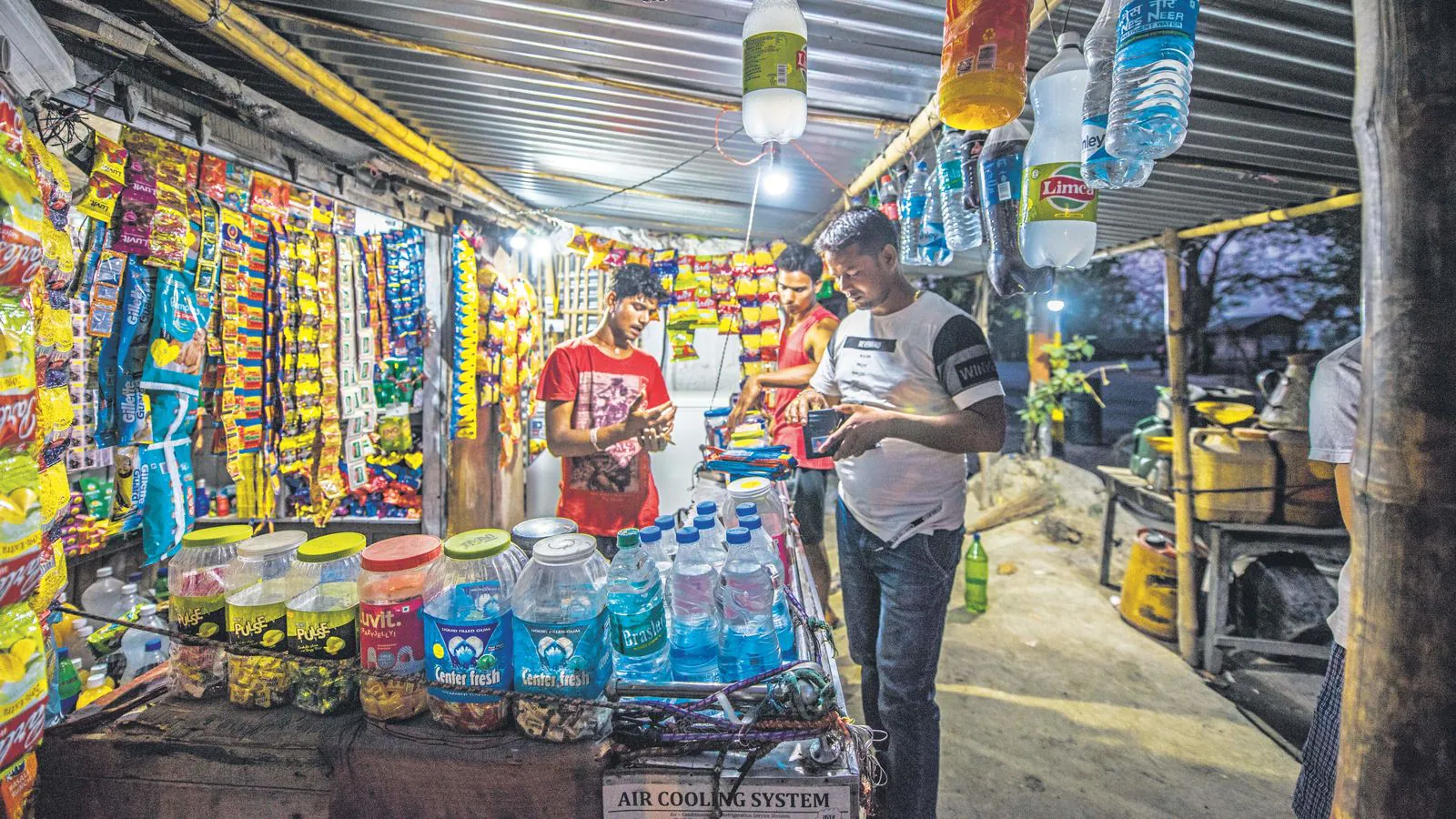 A map of India highlighting its vast rural areas and diverse population segments